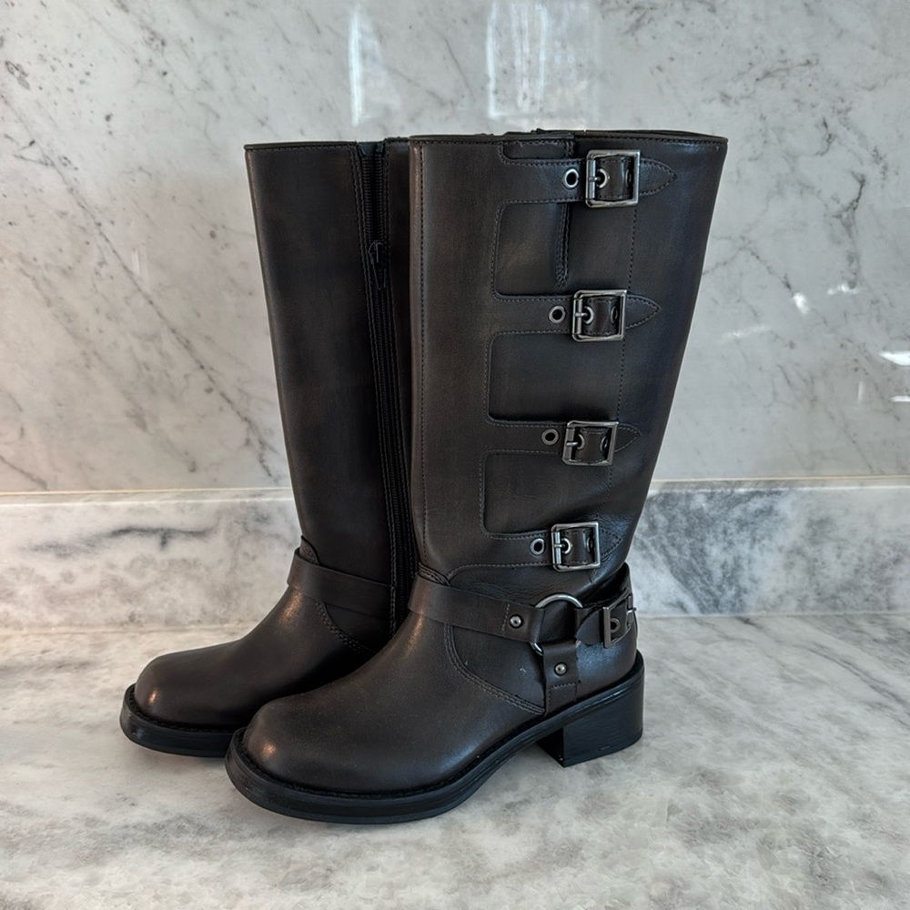 Target Trendy 2025 Combat Moto Boot Grey Brown Silver Size 6
